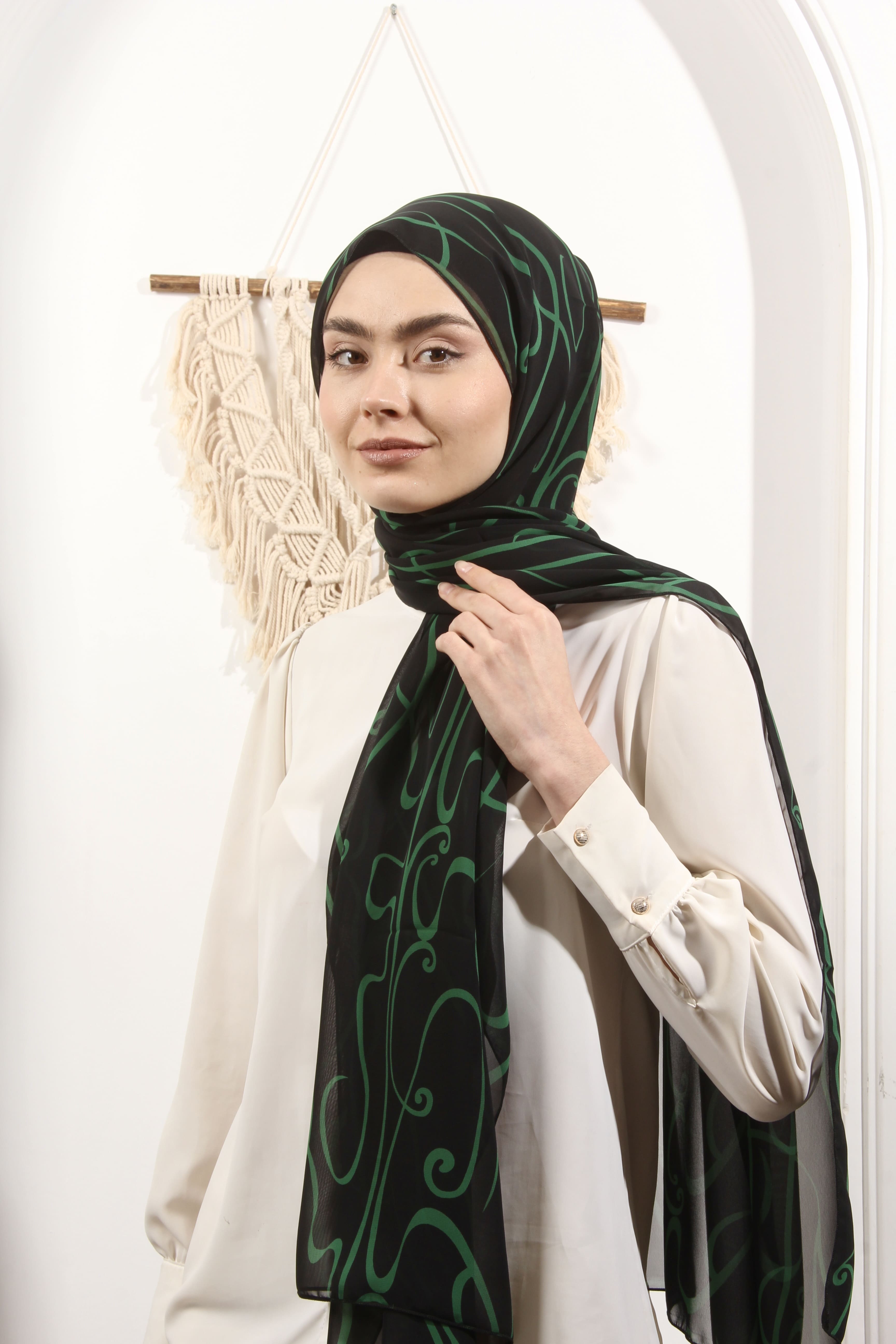 Ay Mina by Dilek Akhisarlı 8012-06  Yeşil Desenli Şal